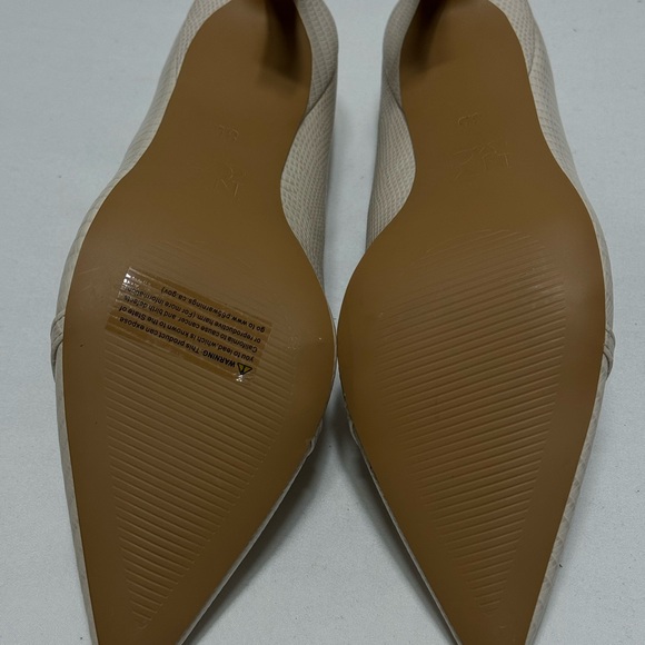 New York & Company Pump Heel Katerina Croc Embossed Faux Leather Beige Gold 8,5 - Picture 5 of 7